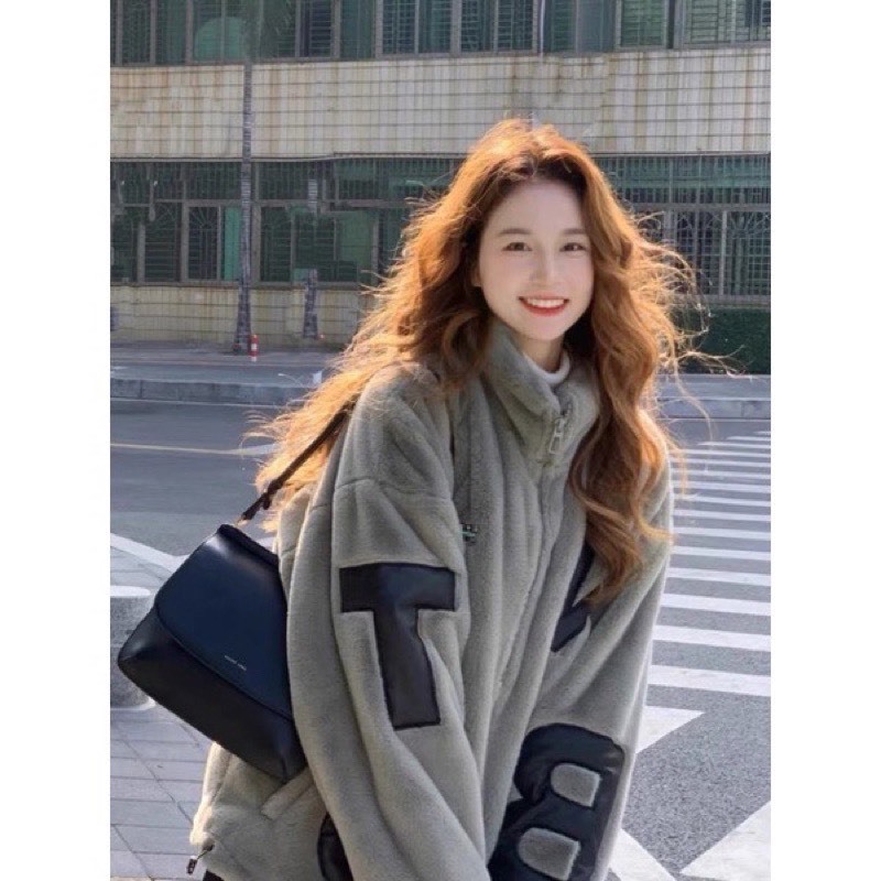 ÁO KHOÁC LÔNG XÁM PHỐI CHỮ TO SIÊU XINH CHẤT SIÊU ẤM MẶC ĐÔI SIÊU ĐẸP