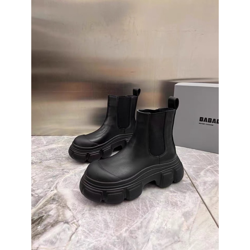 Giày bốt martin mũi tròn, đế dày tăng chiều cao phong cách thời trang thu đông dành cho nữ 2023