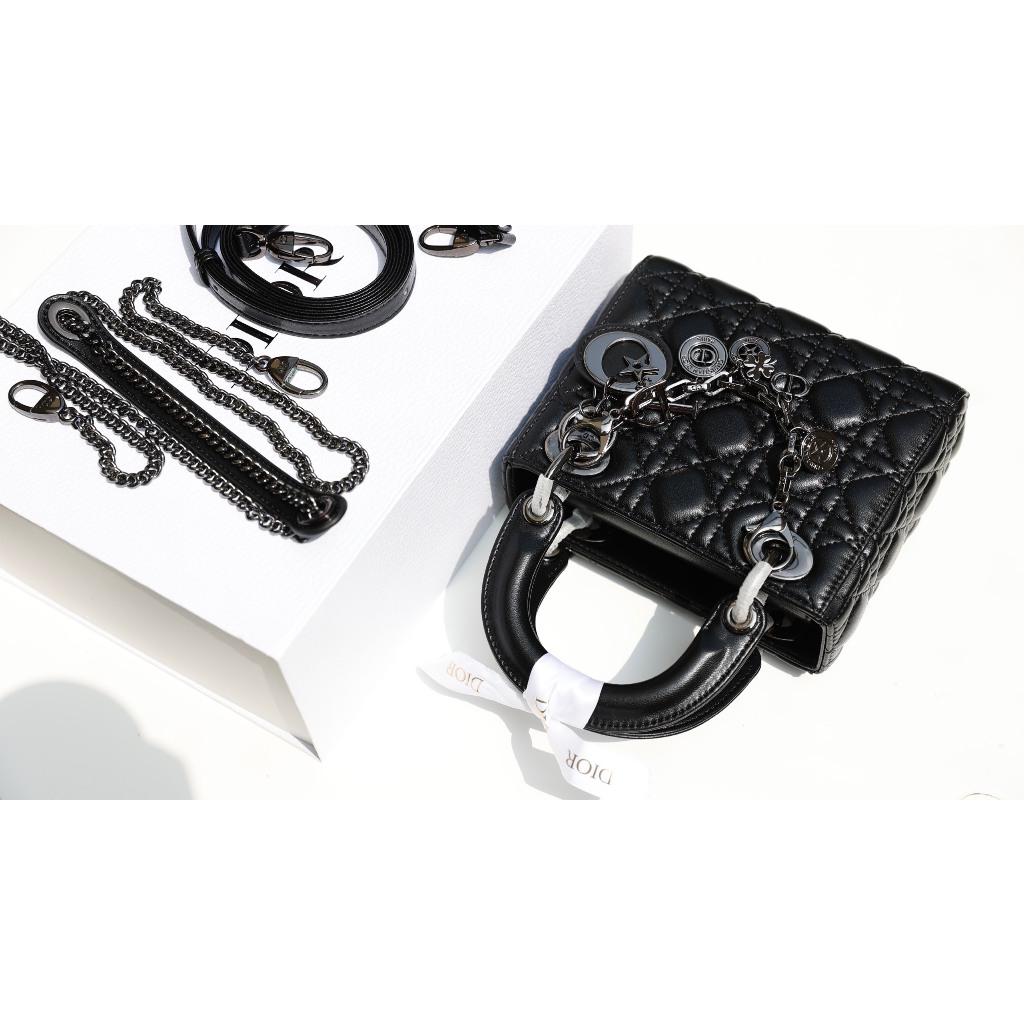 TÚI CD LADY SZ17 CHARM