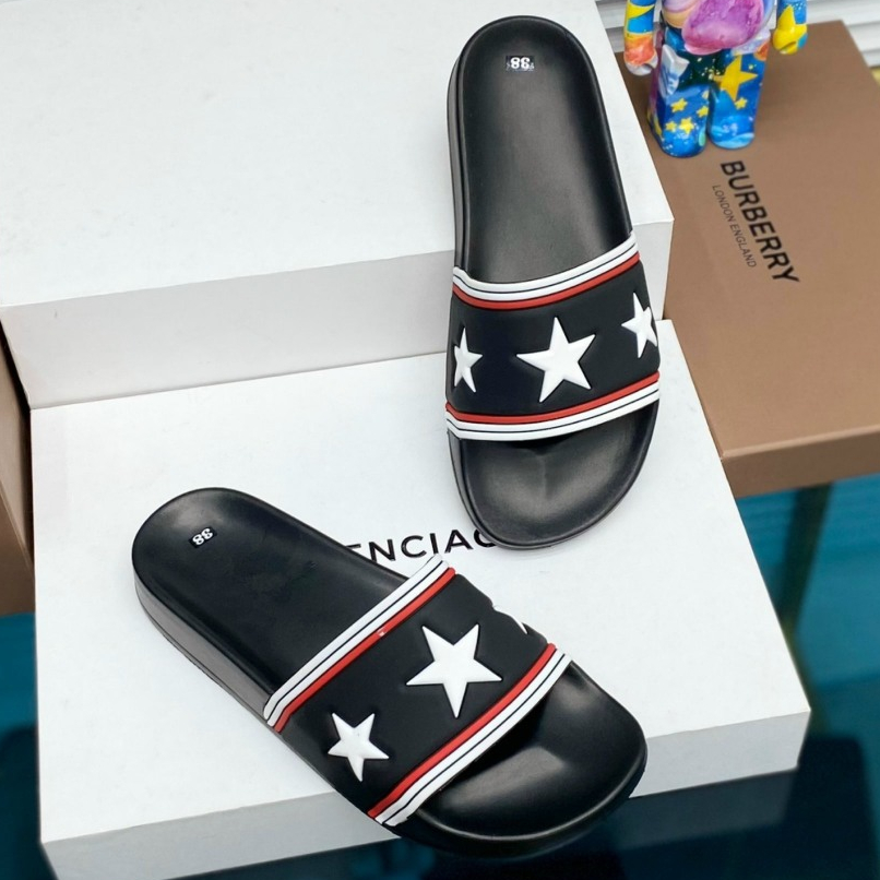 Dép quai ngang nam nữ In hình ngôi sao trắng trên quai Chất Liệu cao su non cao cấp mang cảm giác êm ái khi mang