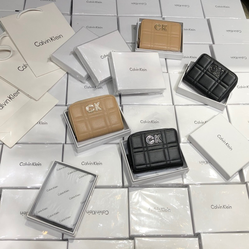 Ví calvin chần khoá kéo