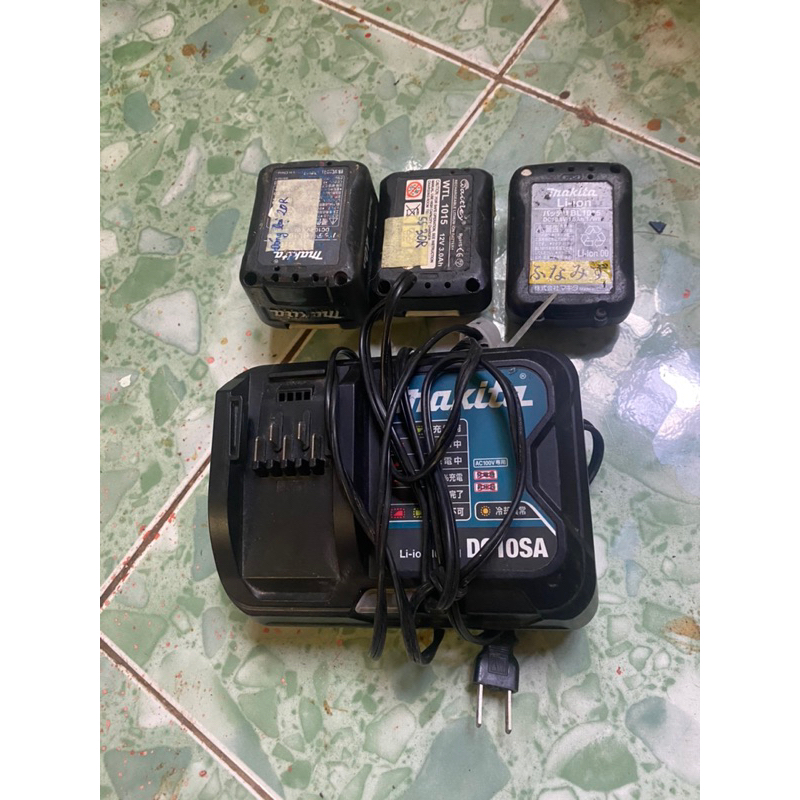 Pin sạc makita 12v max