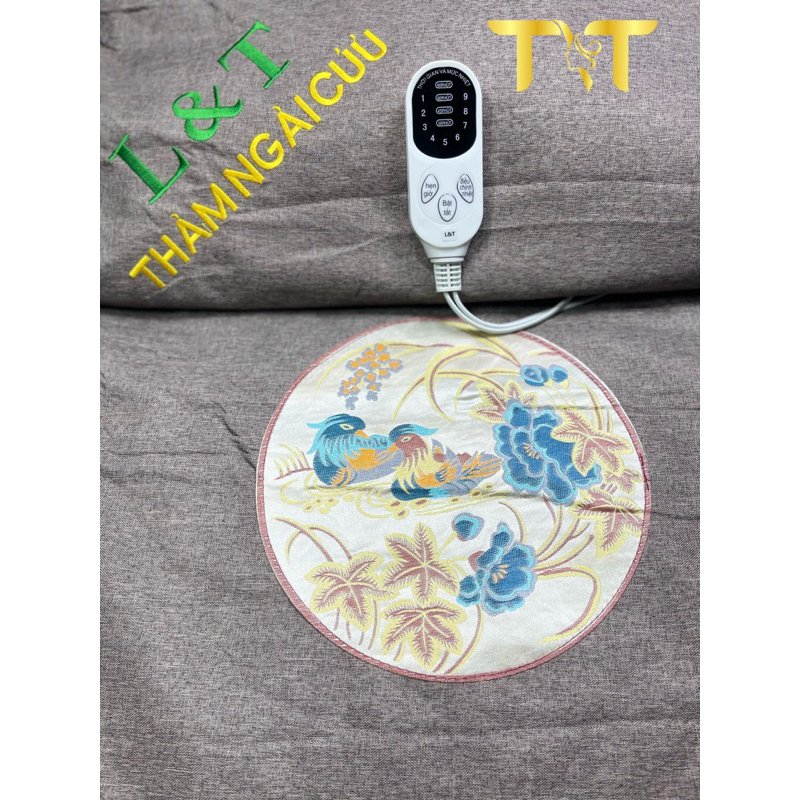 Thảm ngải cứu 2023 hàng loại 1(Thảm nâu L&T)