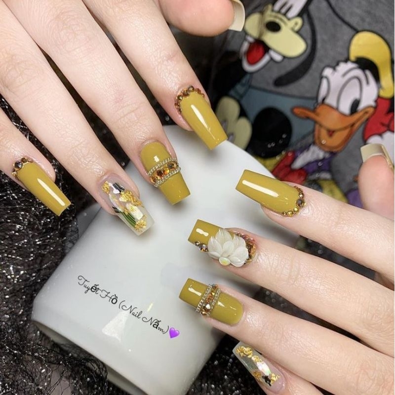 Móng Tay Thiết Kế theo số đo móng thật - màu vàng YY2