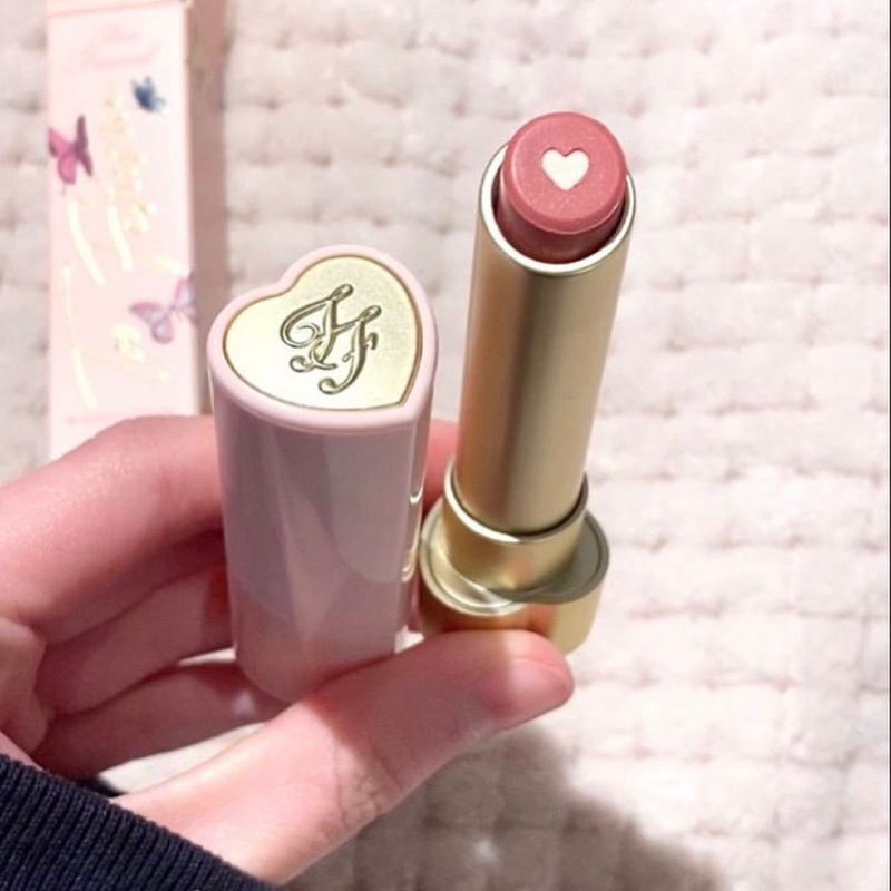 Son dưỡng có màu Too Faced Too Femme Heart Core Lipstick