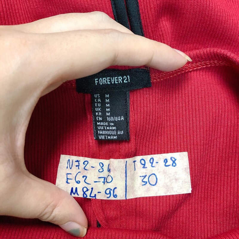 Đầm suông đỏ viền đen kiểu đồ si 2hand