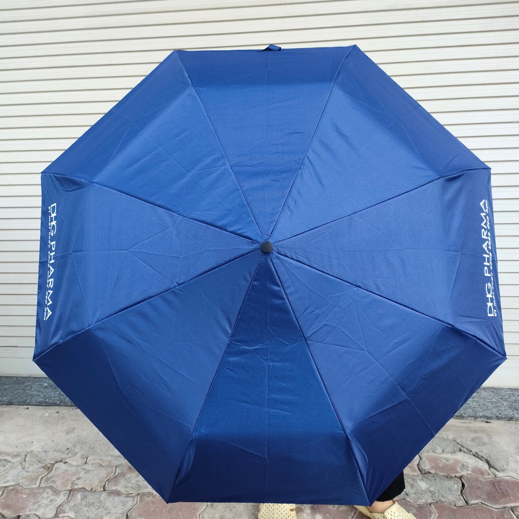 Dù in logo theo yêu cầu làm quà tặng