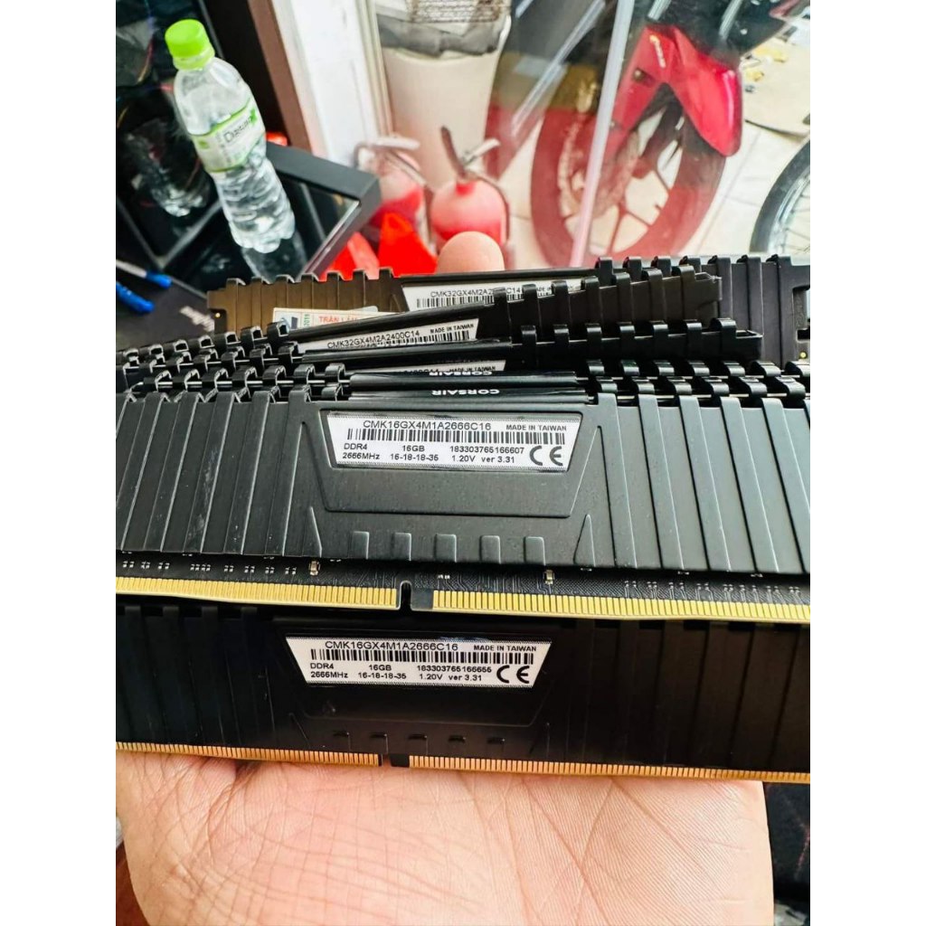 Ram corsai 16gb drr4 bus 2666 chính hãng
