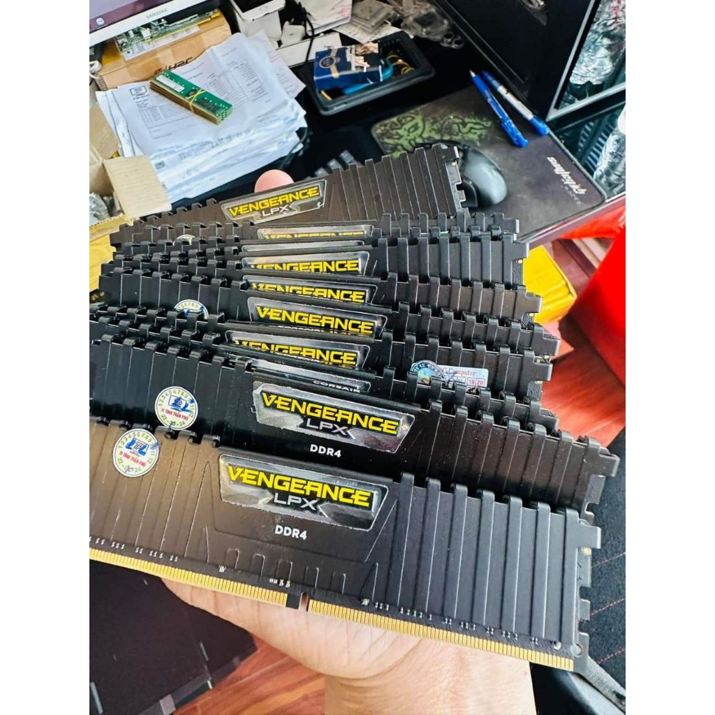 Ram corsai 16gb drr4 bus 2666 chính hãng