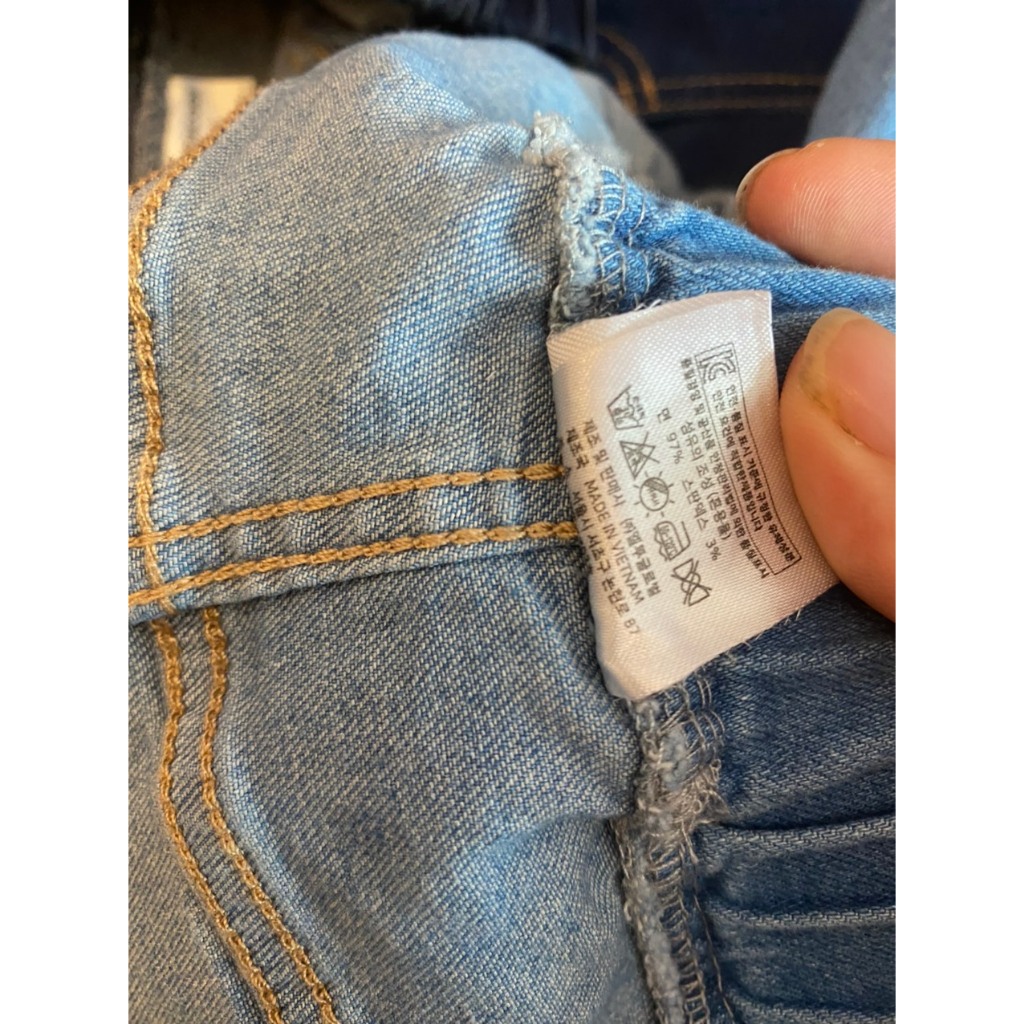 Quần short jean  lưng thun bé trai vnxk size 18-37ký