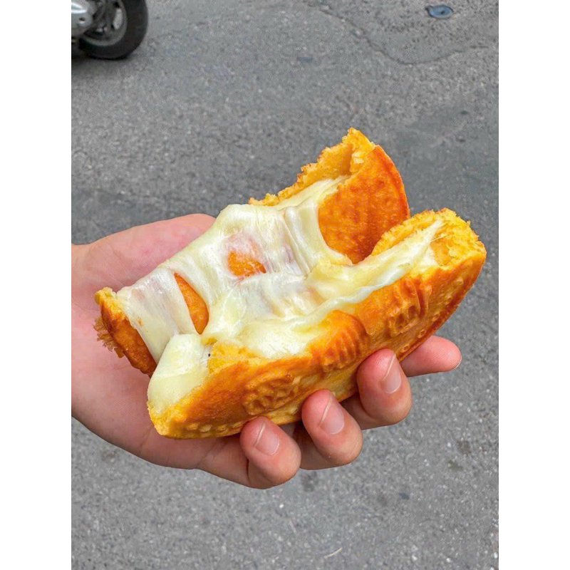 - BÁNH ĐỒNG XU PHÔ MAI KÉO SỢI