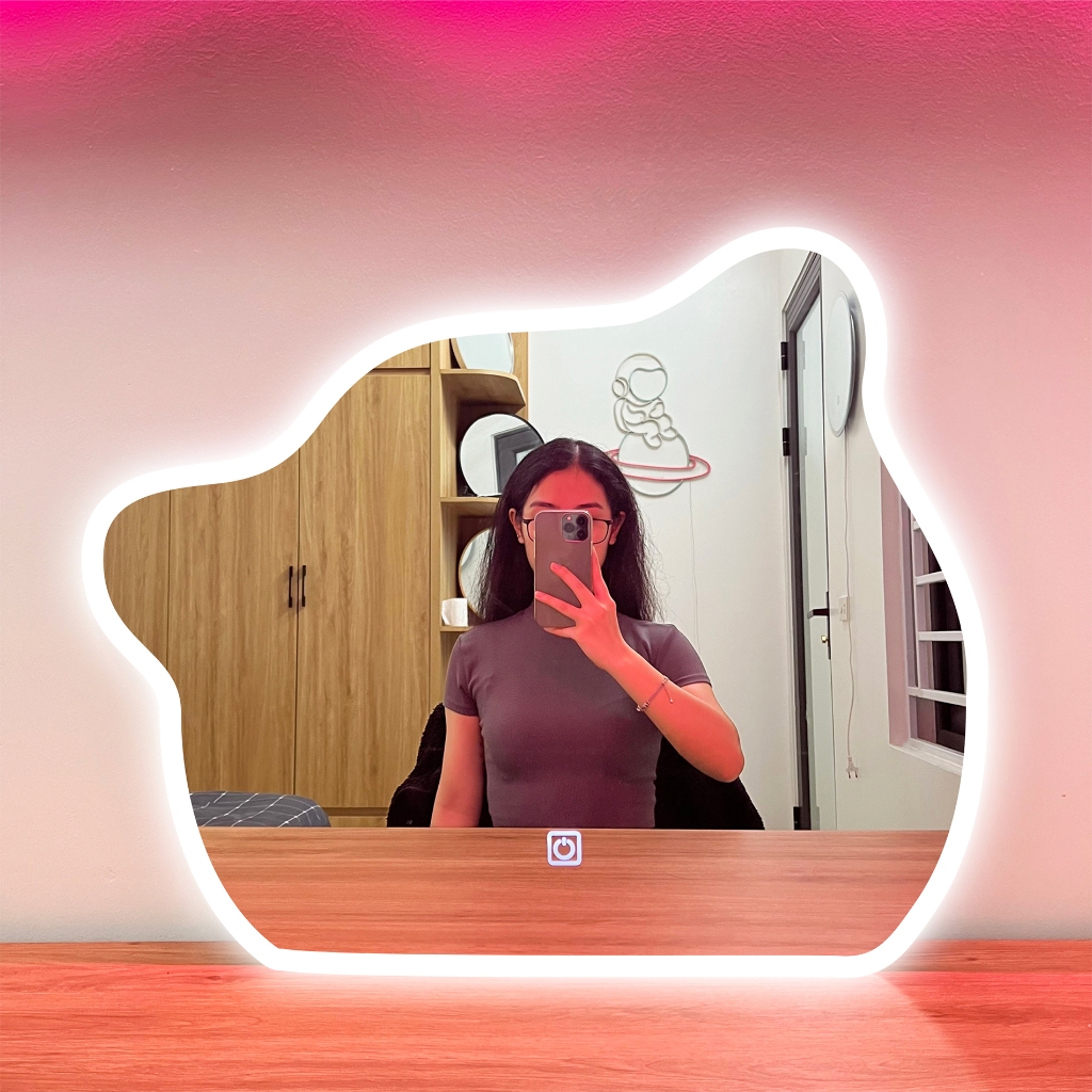 Gương Trang Điểm Đầu Gấu Có Led Cảm Ứng Cao Cấp DLQ INTERIORS Bảo Hành 5 năm