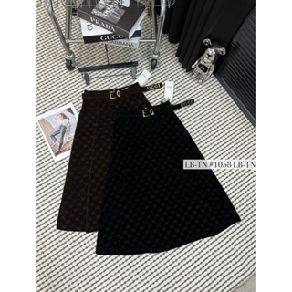 Chân váy nhung Gu dáng dài kèm đai