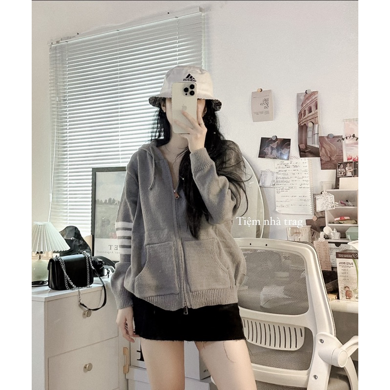 Áo len mũ hàng đang được giảm 165k