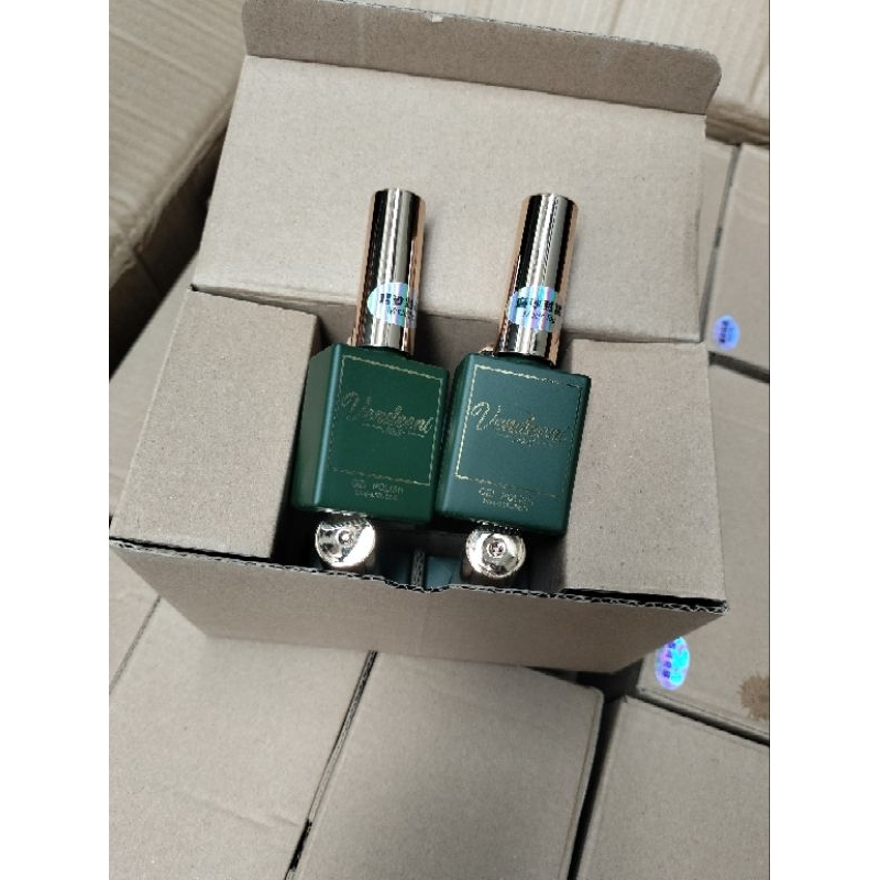 Top lì không lem vendeeni