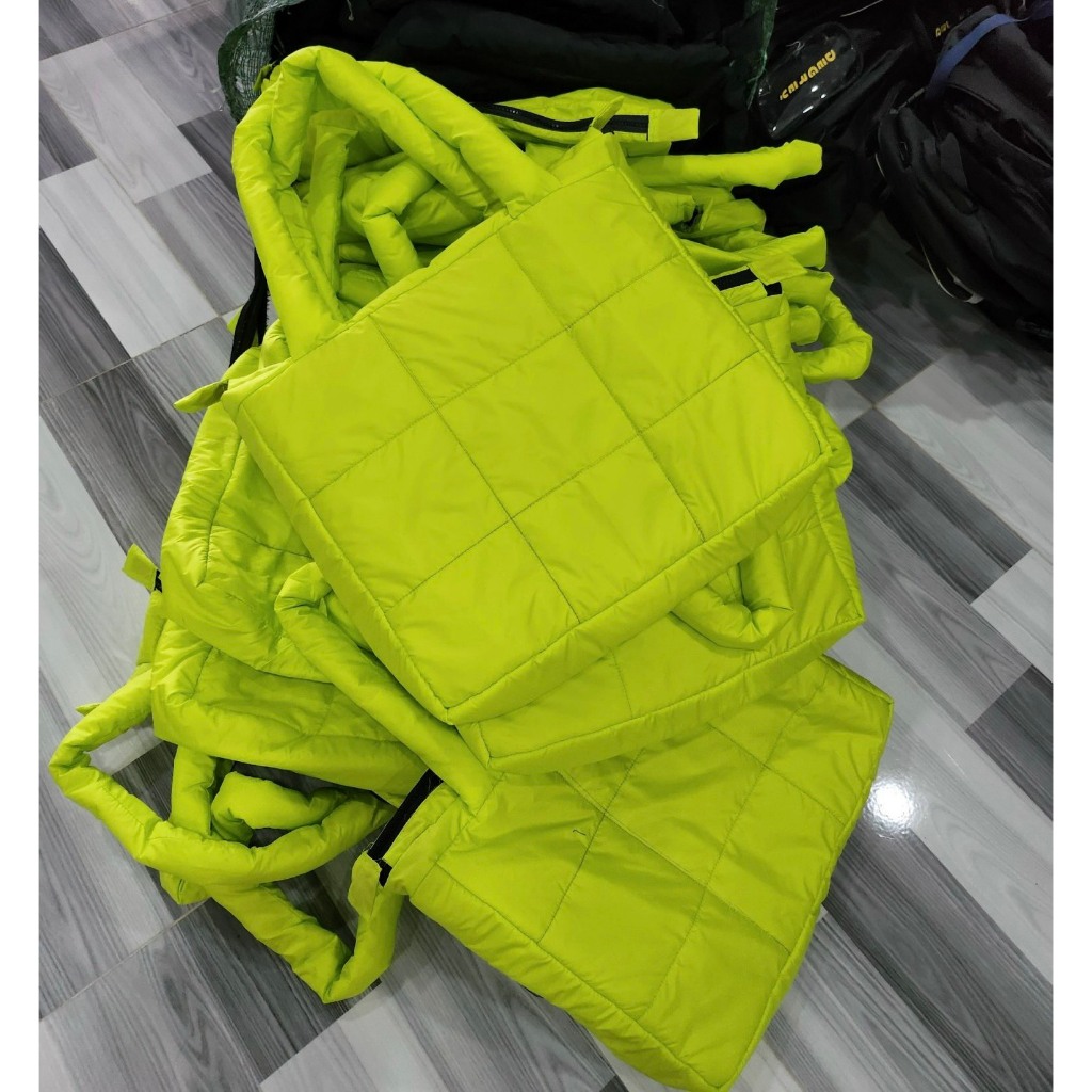 Túi tote phao túi chần bông đeo vai tote size lớn hottrend thời trang nam nữ rẻ đẹp