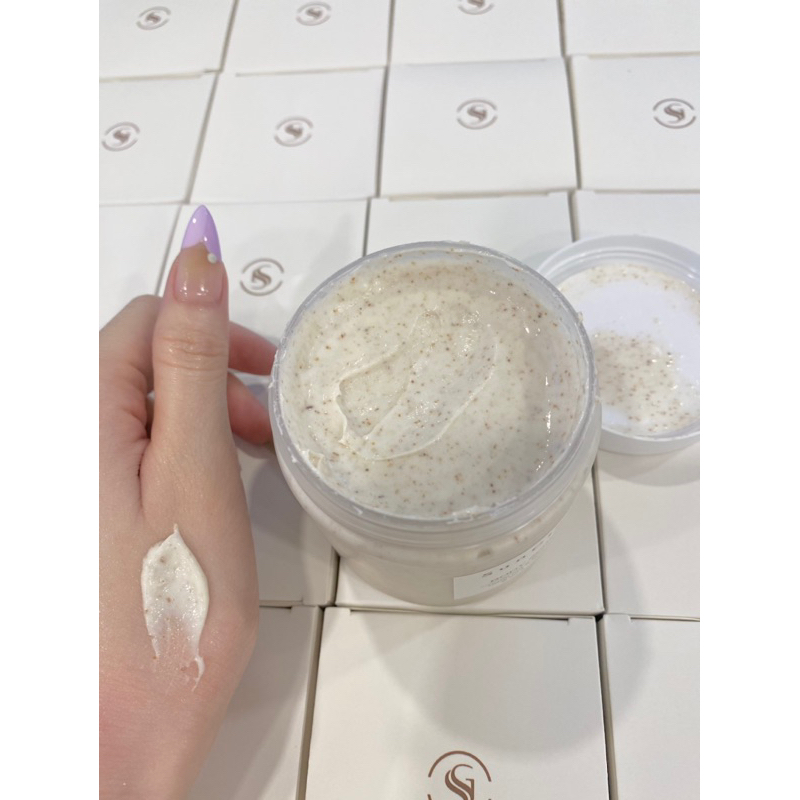 Tẩy tế bào chết hạnh nhân cám gạo  200gr