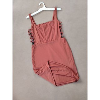 Đầm xuất xịn Forever 21