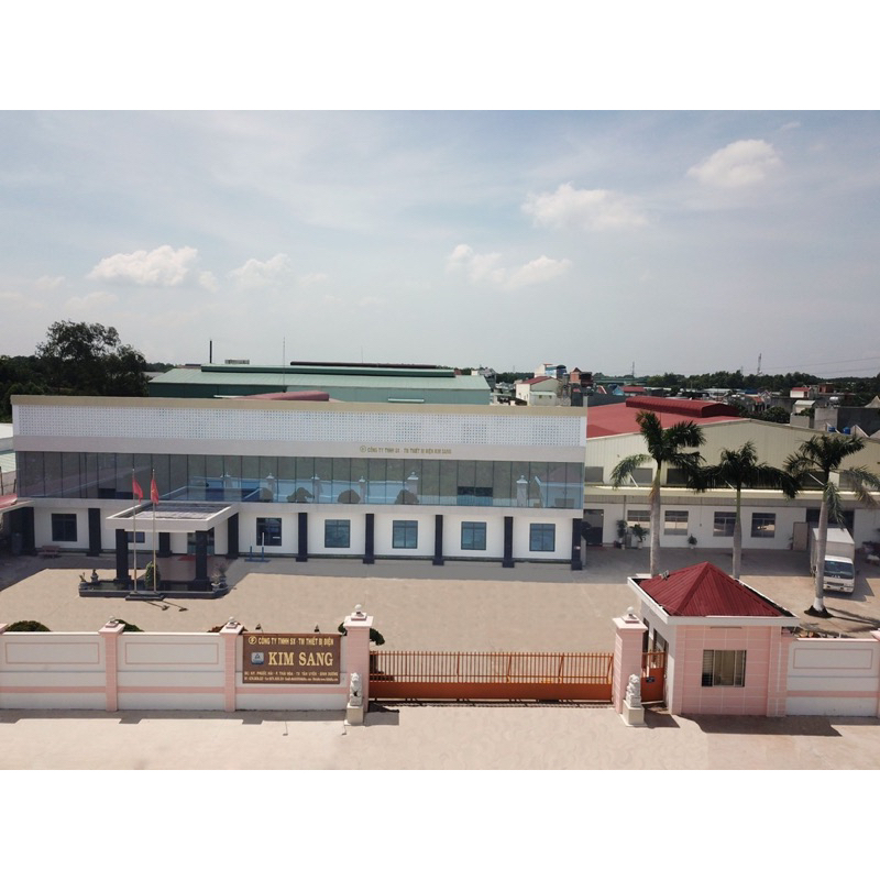 Sản xuất theo tiêu chuẩn và thương hiệu khách