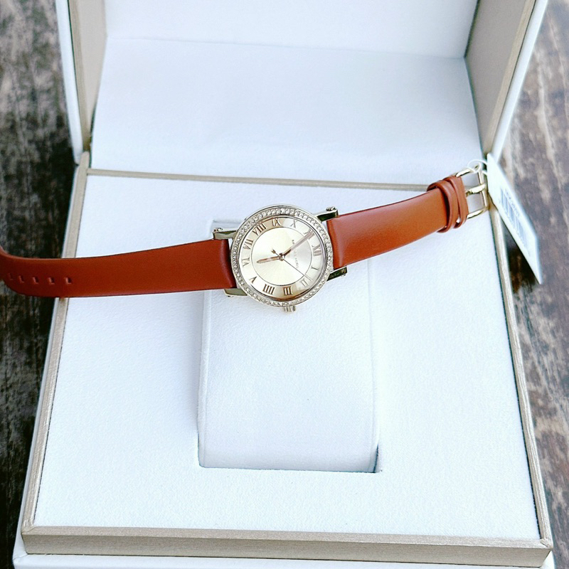 Đồng Hồ Nữ Michael Kors Size 28mm Chống Nước 30m