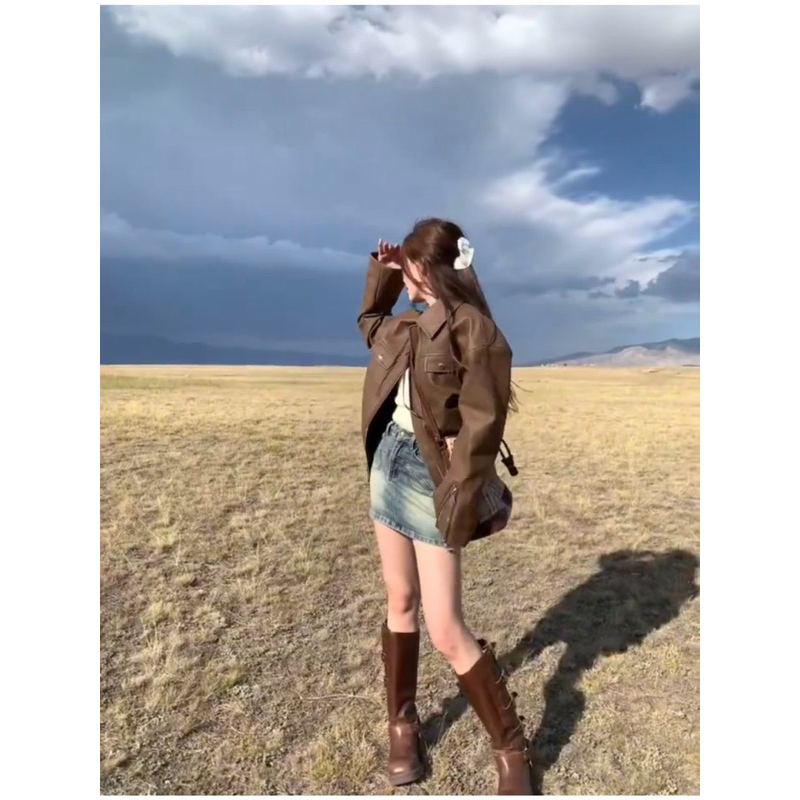 ÁO KHOÁC DA NÂU HOT TREND