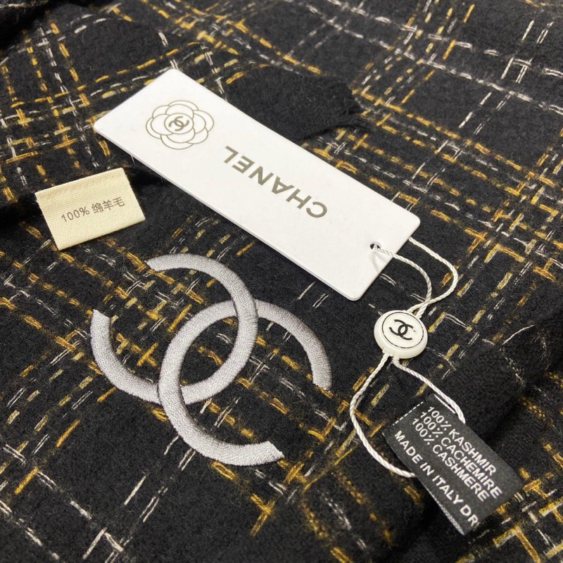 Khăn dạ hoạ tiết kẻ thương hiệu, khăn choàng chất liệu cashmare - Hàng có sẵn