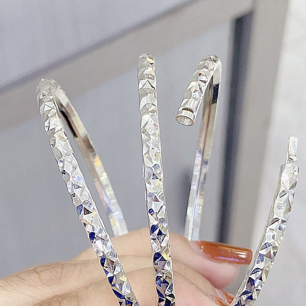 Vòng Tay Bạc Bé Chạm Máy Gài