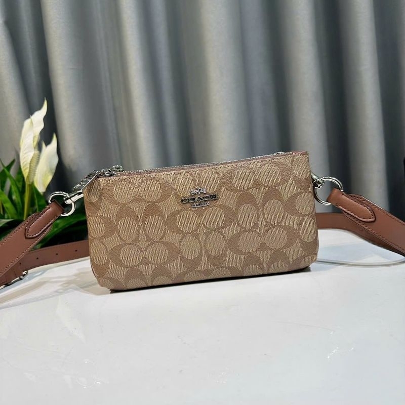 Double Zip Crossbody ✨Mẫu túi coach nhỏ gọn đơn giản
