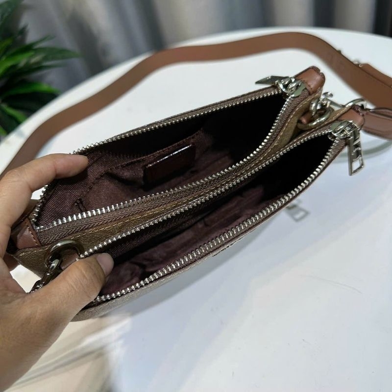 Double Zip Crossbody ✨Mẫu túi coach nhỏ gọn đơn giản