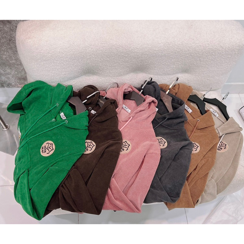 Áo khoác chống nắng chất len nhung gân có 4 túi thêu logo form lửng dành cho nữ M625-AN STORE