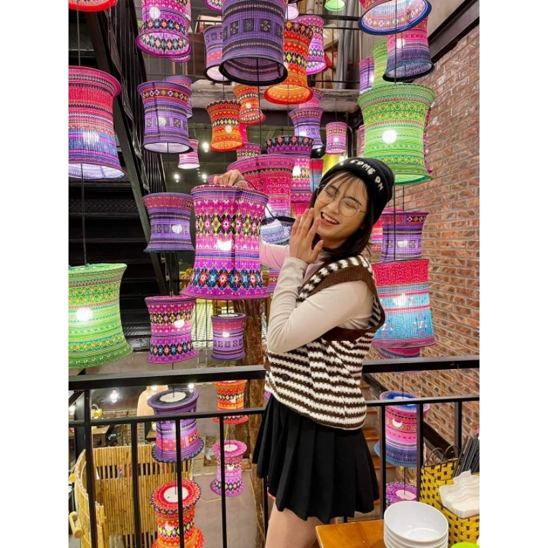 Lồng đèn thổ cẩm trang trí quán ăn,nhà hàng,quán cafe..vv