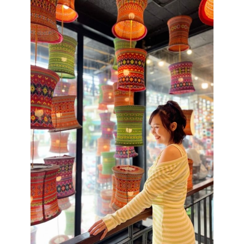 Lồng đèn thổ cẩm trang trí quán ăn,nhà hàng,quán cafe..vv