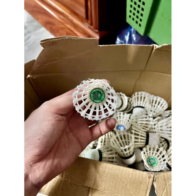 Đế Quả Cầu Lông rẻ đẹp không móp méo chính hãng.