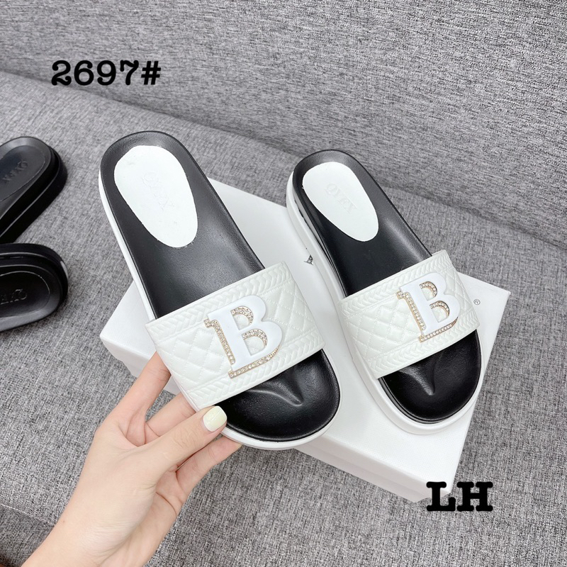 Dép lê bánh mì tag 🍎, chữ B X mã 2699, 2697, 2700