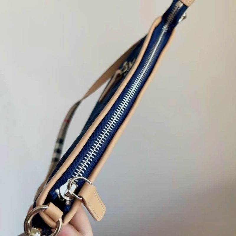 ✨✨TÚI BURBERRY✨✨🌟Mẫu túi kẹo nách đơn giản sang trọng dễ dùng