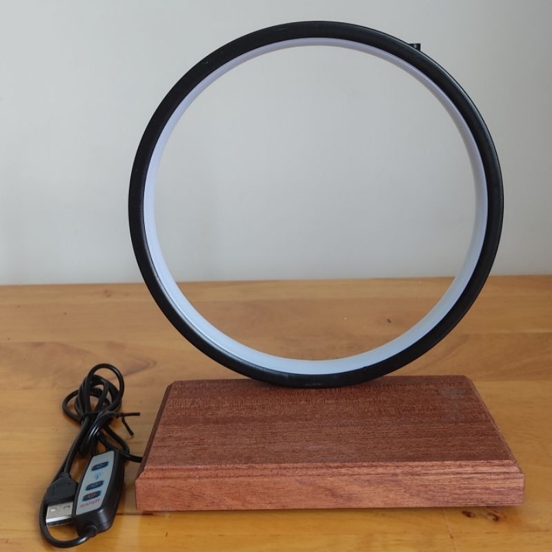 💥Kệ Gỗ Đèn Led Đặt Tượng Size 20cm và 30cm Sử Dụng Chân Cắm USB - Trang Trí Decor, Thác Khói Xông Trầm