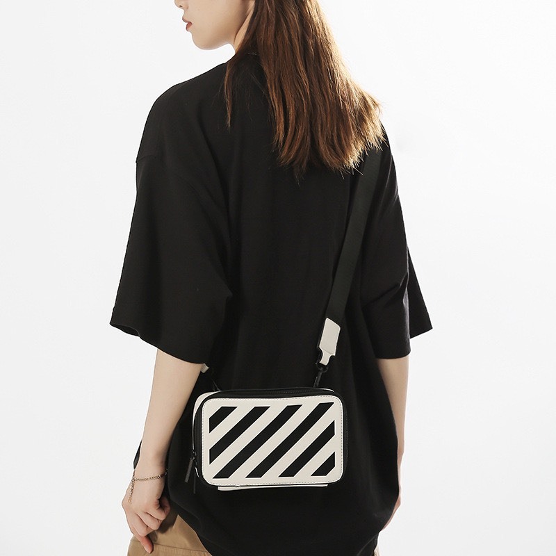 Túi Hộp đeo chéo nam nữ off.W V25 - LIKA SHOP