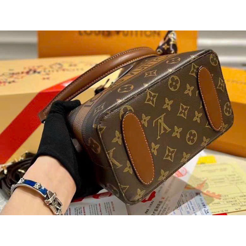 Túi xách l quai xách full box ảnh thật + video 2 box