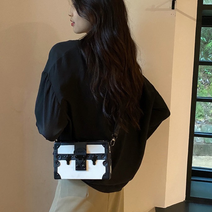 Túi Hộp Đeo Chéo Nam Nữ Da Pu Cao Cấp Sang Trọng V29 - LIKA SHOP