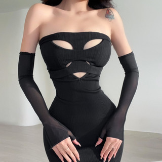 Xonia - Đầm cúp ngực kèm bao tay, cutout ngực ấn tượng SẴN MUSH ngực