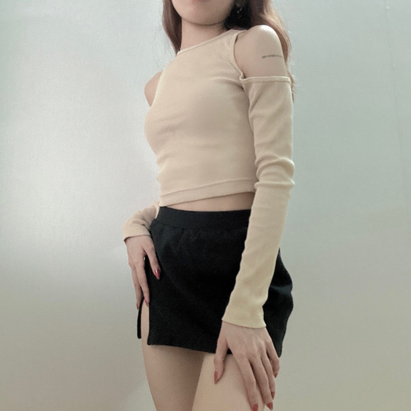 Áo cut-out thun gân