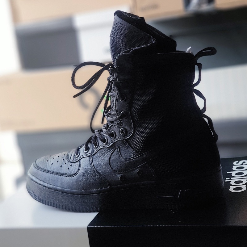 Giày Air Force 1 High Triple Black - 864024-003, size 40, real 2hand