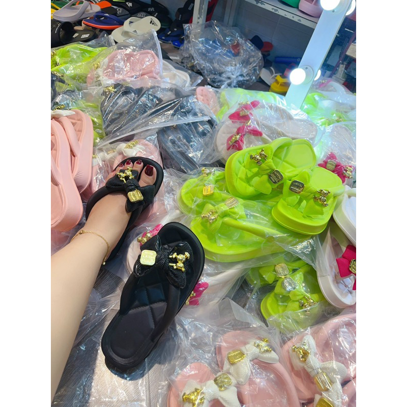 Dép kẹp gấu nơ quai óng Đẹp quá mức quy định 🥰🥰🥰 siu reee #sz36-40 fom vừa chân đầy tăng sz.