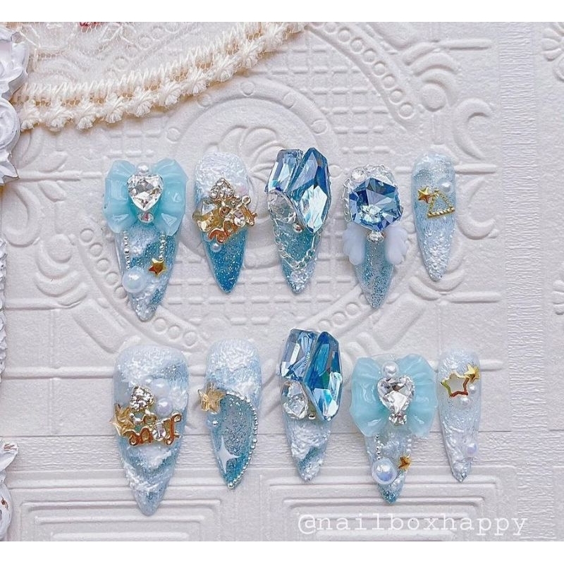 Nailbox thiết kế , màu trắng và xanh , mẫu cô dâu , đi chơi ,tiệc gắn charm đá sang chảnh - 43