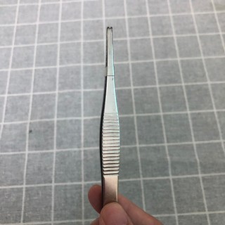 Nhíp phẫu tích y tế đầu tù có mấu 14cm