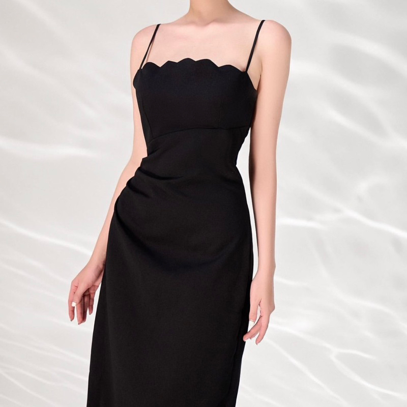 Pass váy đen hoivu