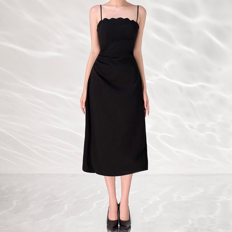 Pass váy đen hoivu