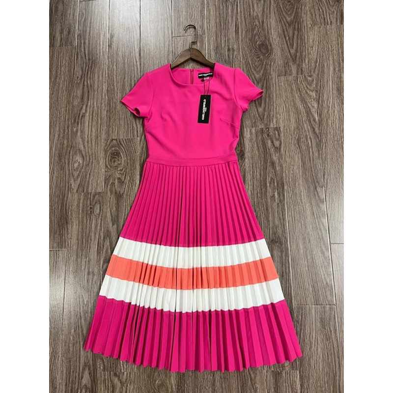 Đầm dập ly K.a.r.k xịn xò 🍀🍀🍀