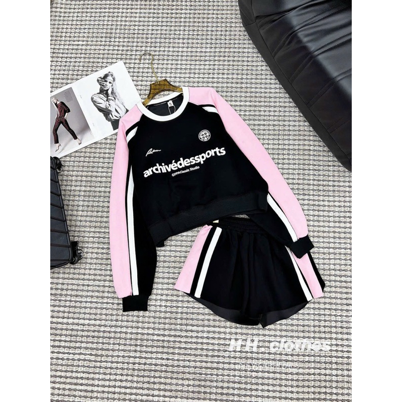 Set áo tay dài phối màu kèm quần short