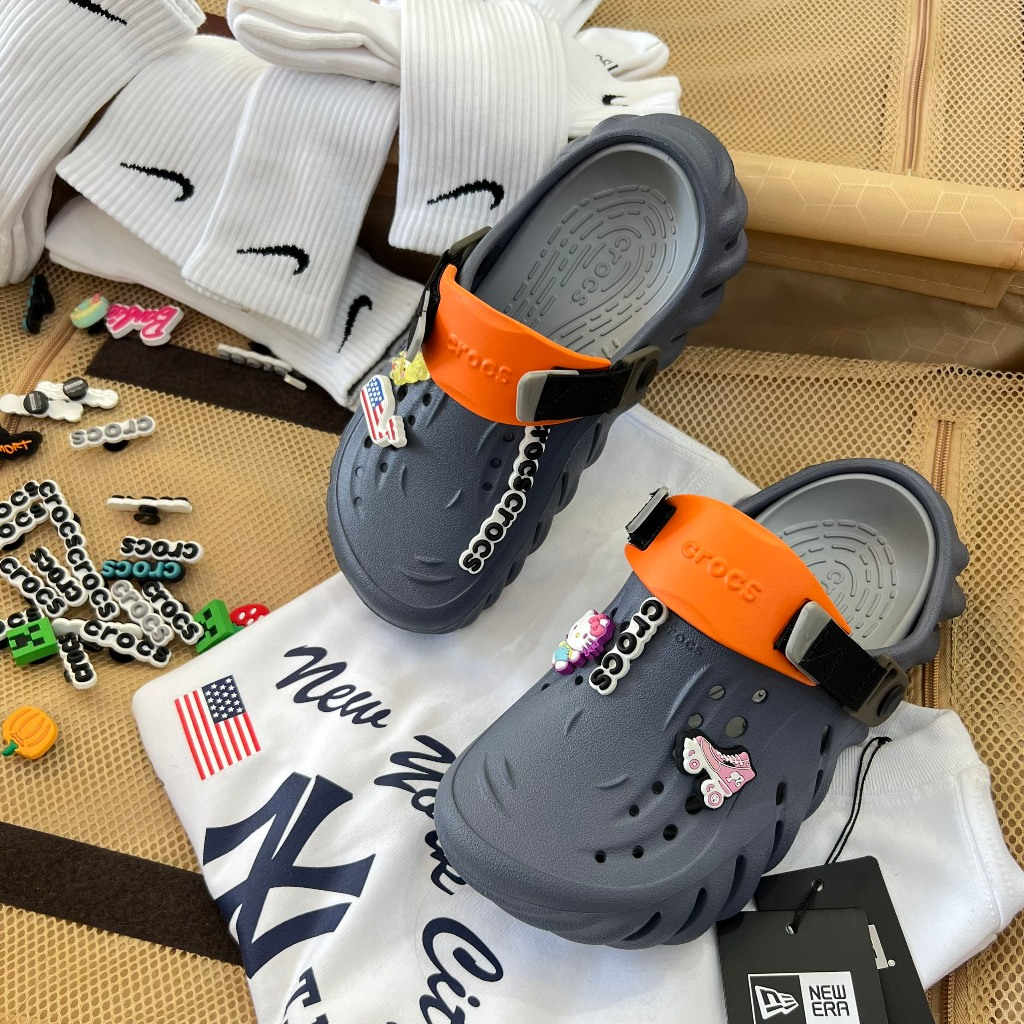 Giày CLOG UNISEX CROCS ECHO CLOG *QUAI NGẪU NHIÊN* - MÀU NÂU TAUPE - CODE : 27937260